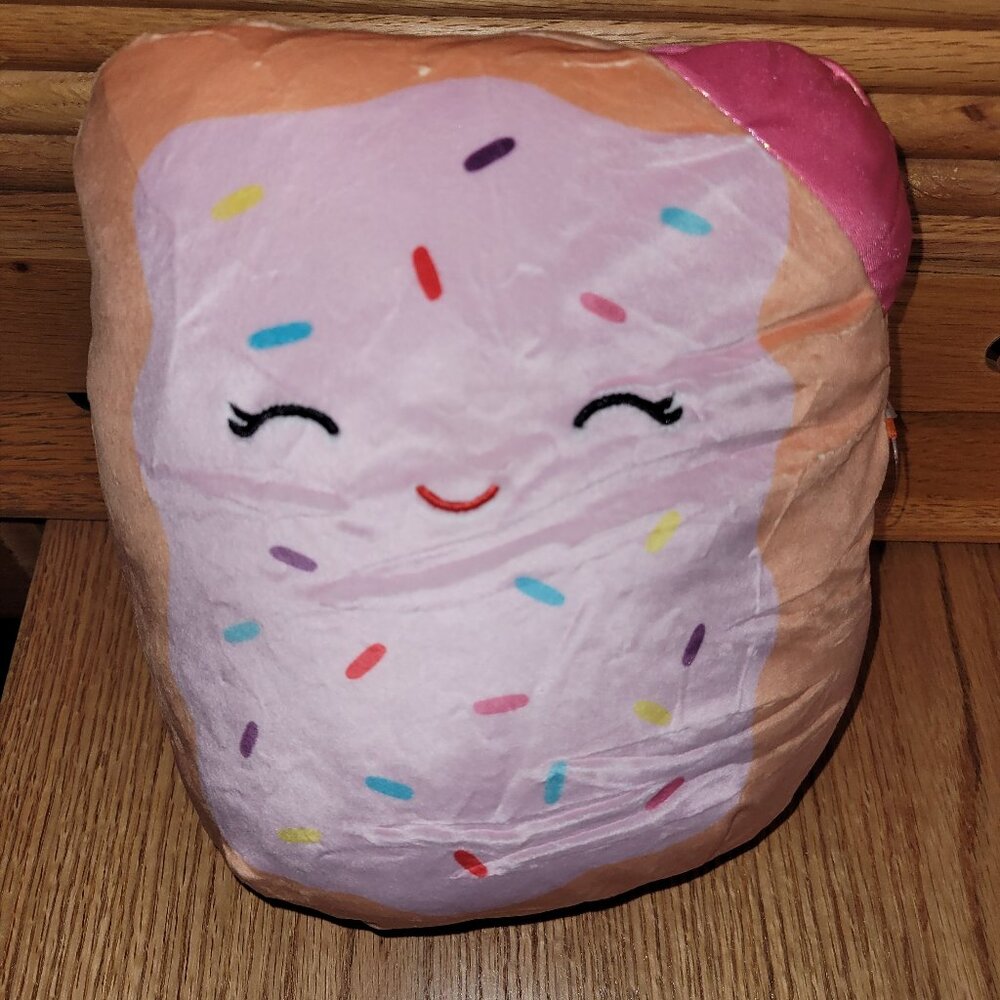 Squishmallows, Fresa the Toaster Pastry